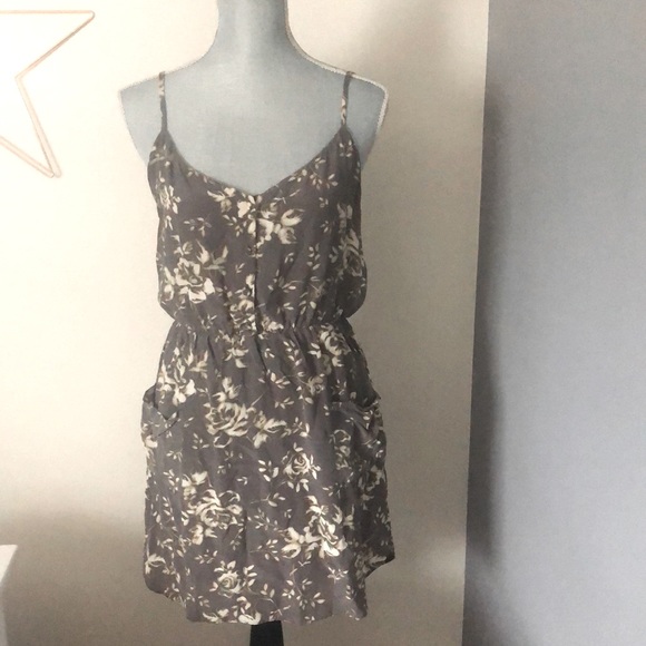 Aritzia T. Babaton Dress - Picture 1 of 4